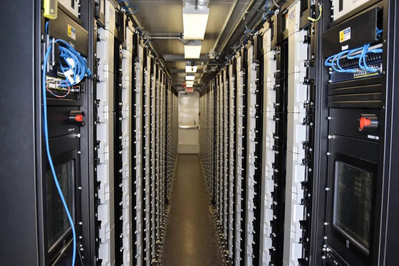 Containerized солнечная гибридная система инвертора хранения батареи BESS 300 Kwh 500kwh 1MWH